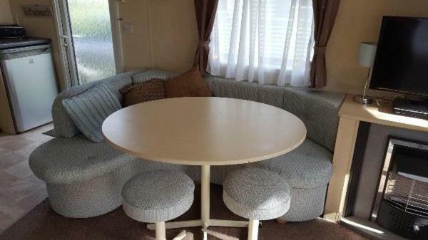 Hotel Pine Ridge 59 Rockley Park Poole With Sea View Sleeps Six Exterior foto
